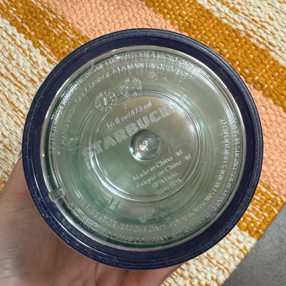 Starbucks 16 oz insulated cup - Picture 4 of 4